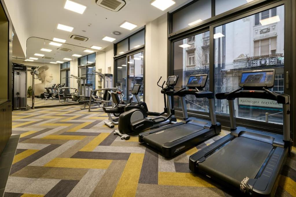 2Budapest Eye-Freegym And Sauna Luxury Home ภายนอก รูปภาพ